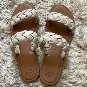 Sandals - size 7 US
